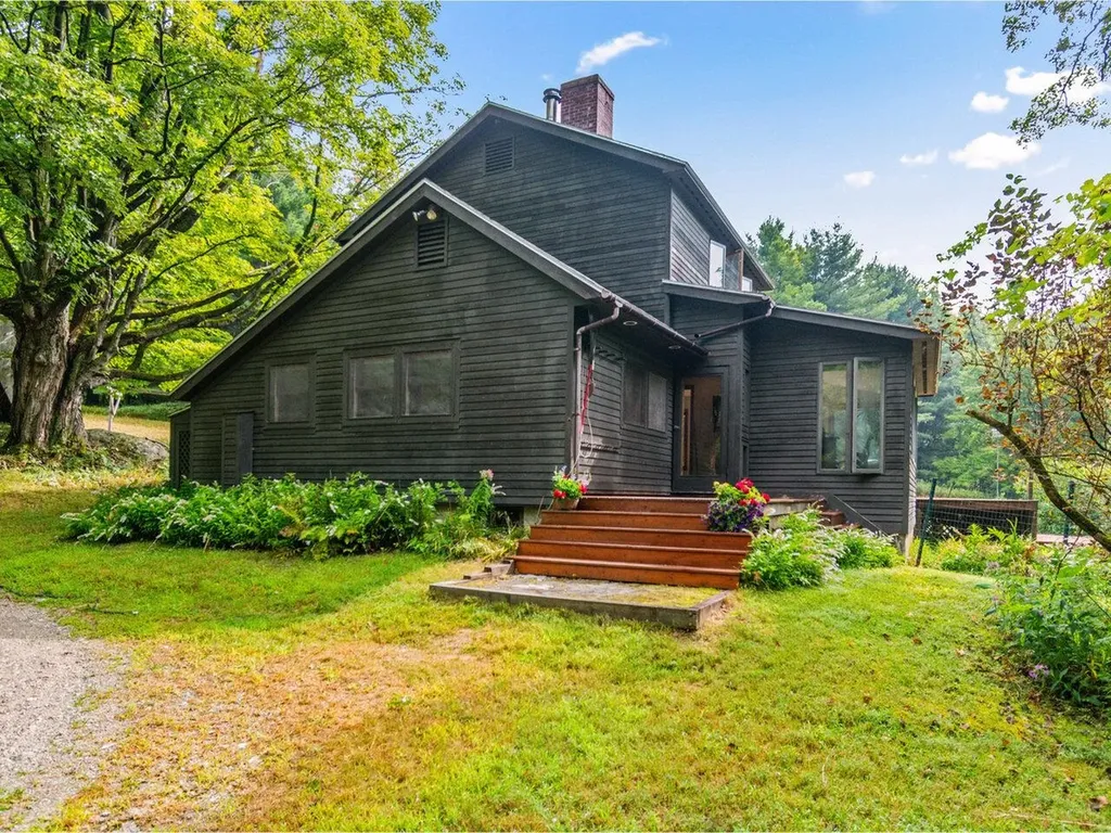 82 White Lane Monkton VT 05443