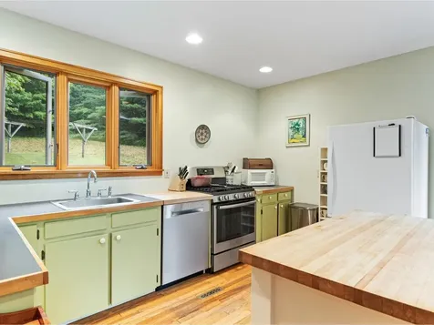 82 White Lane Monkton VT 05443