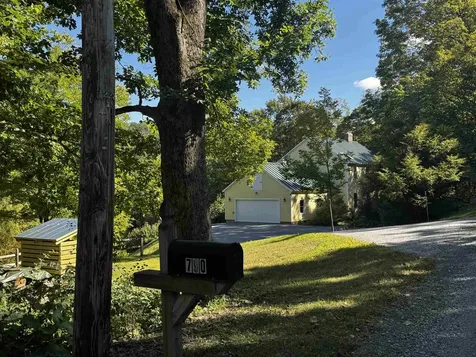 790 Maple Hill Road Arlington VT 05255