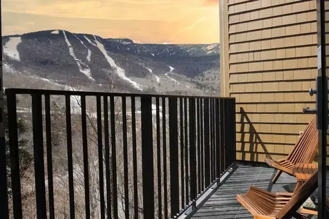 69 Hourglass Drive Stowe VT 05672