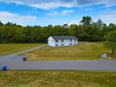 5 Johnson Meadow Road Hampstead NH 03841