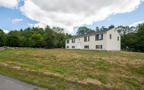 6 Johnson Meadow Road Hampstead NH 03841