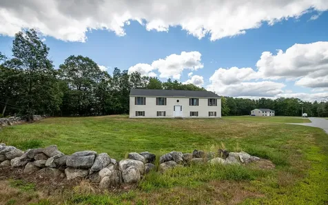 6 Johnson Meadow Road Hampstead NH 03841