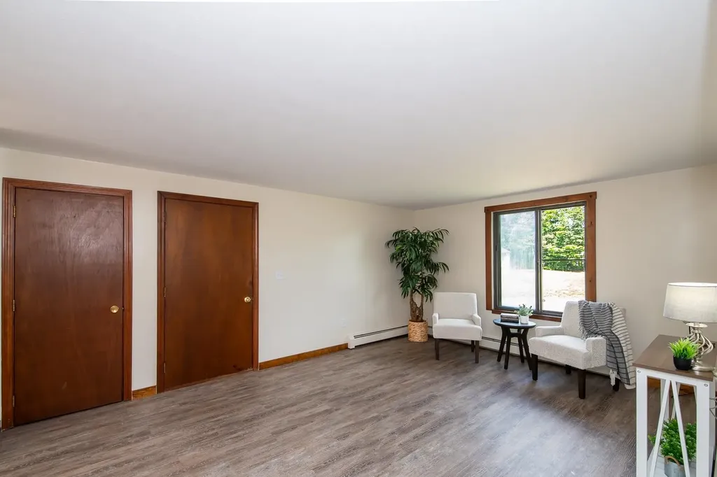 33 Johnson Meadow Road Hampstead NH 03841