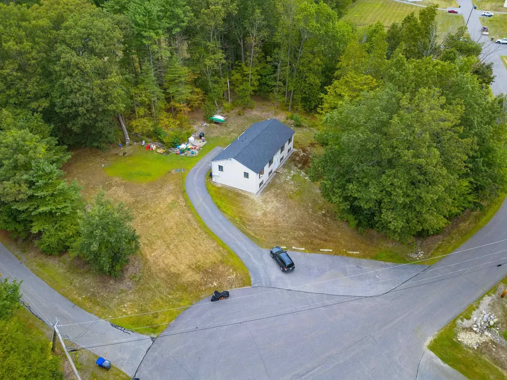 33 Johnson Meadow Road Hampstead NH 03841