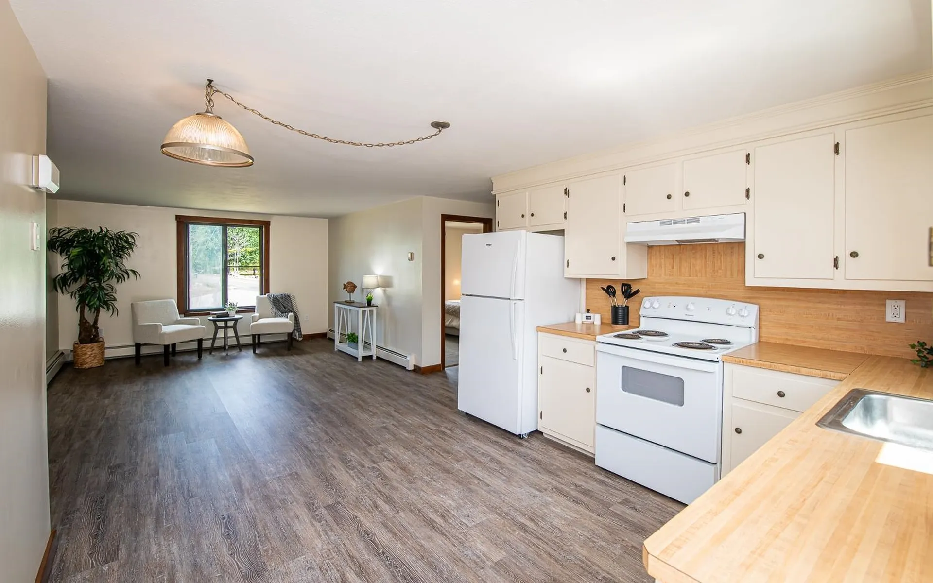 33 Johnson Meadow Road Hampstead NH 03841