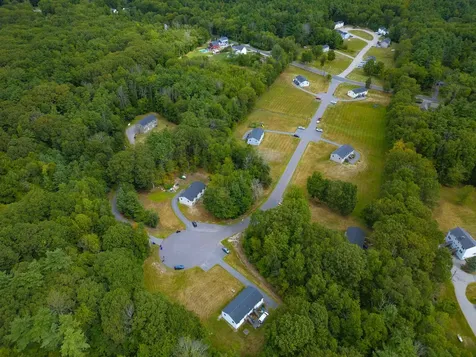 33 Johnson Meadow Road Hampstead NH 03841