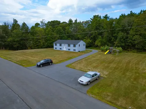 19 Johnson Meadow Road Hampstead NH 03841