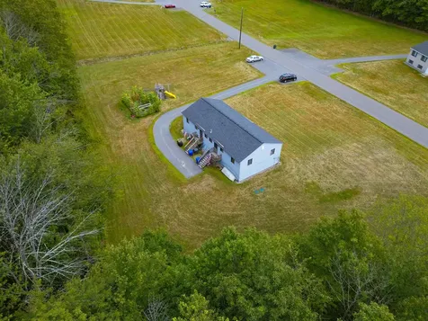 19 Johnson Meadow Road Hampstead NH 03841