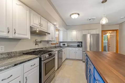 40 Brienne Road New Durham NH 03855