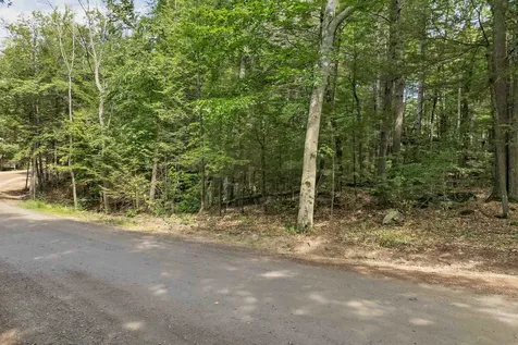 Lot 36 Mauhaut Shores Road Alton NH 03810