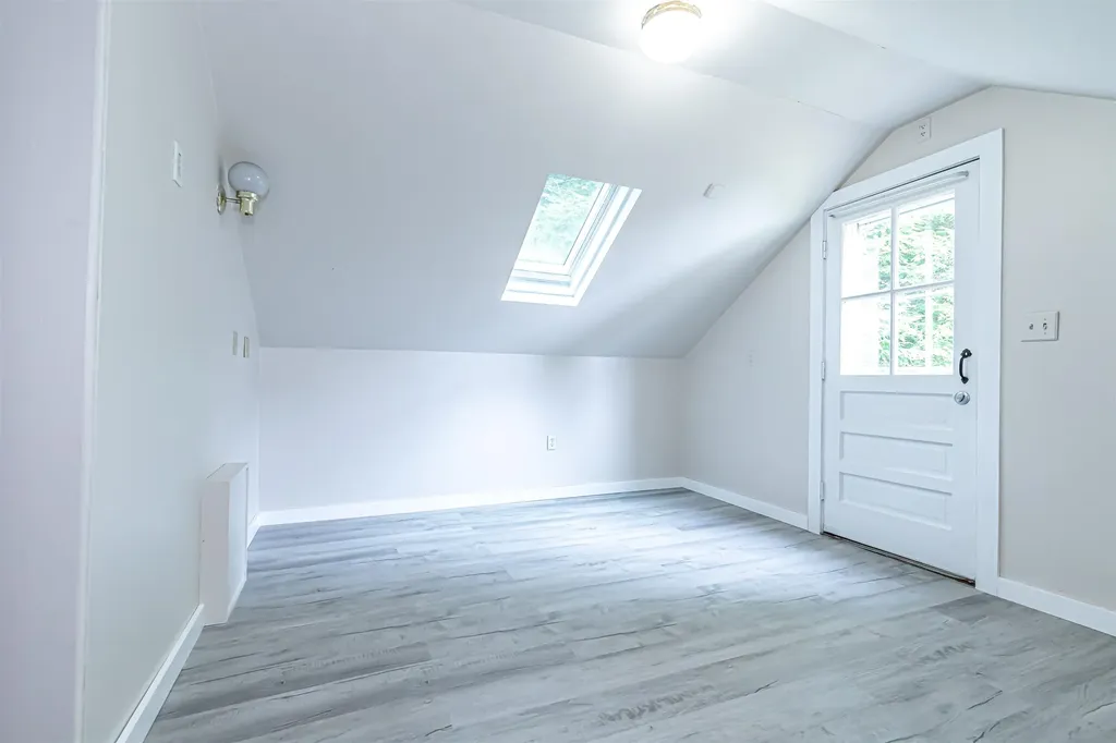 1 Old Coach Road New Boston NH 03070