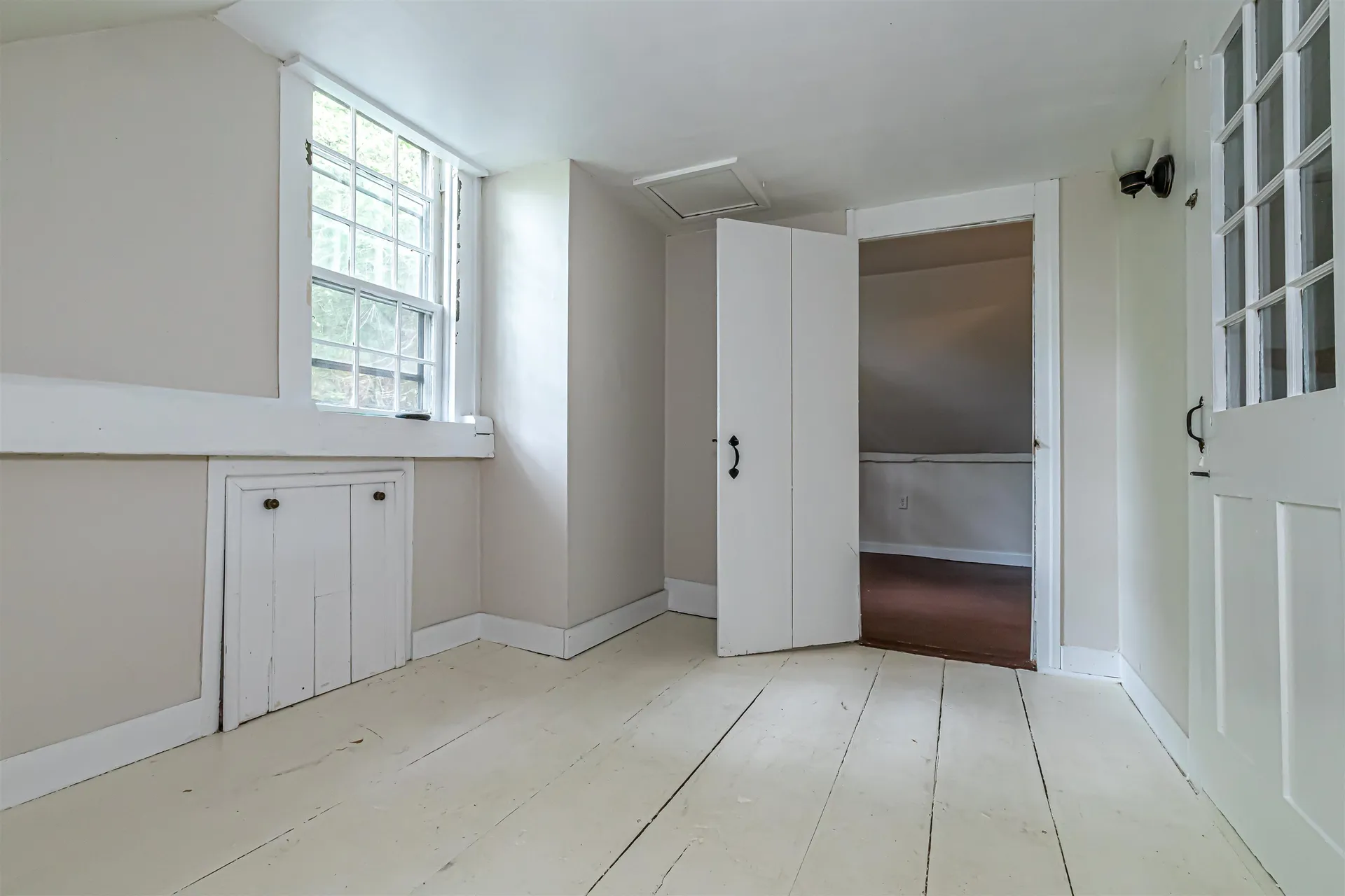 1 Old Coach Road New Boston NH 03070