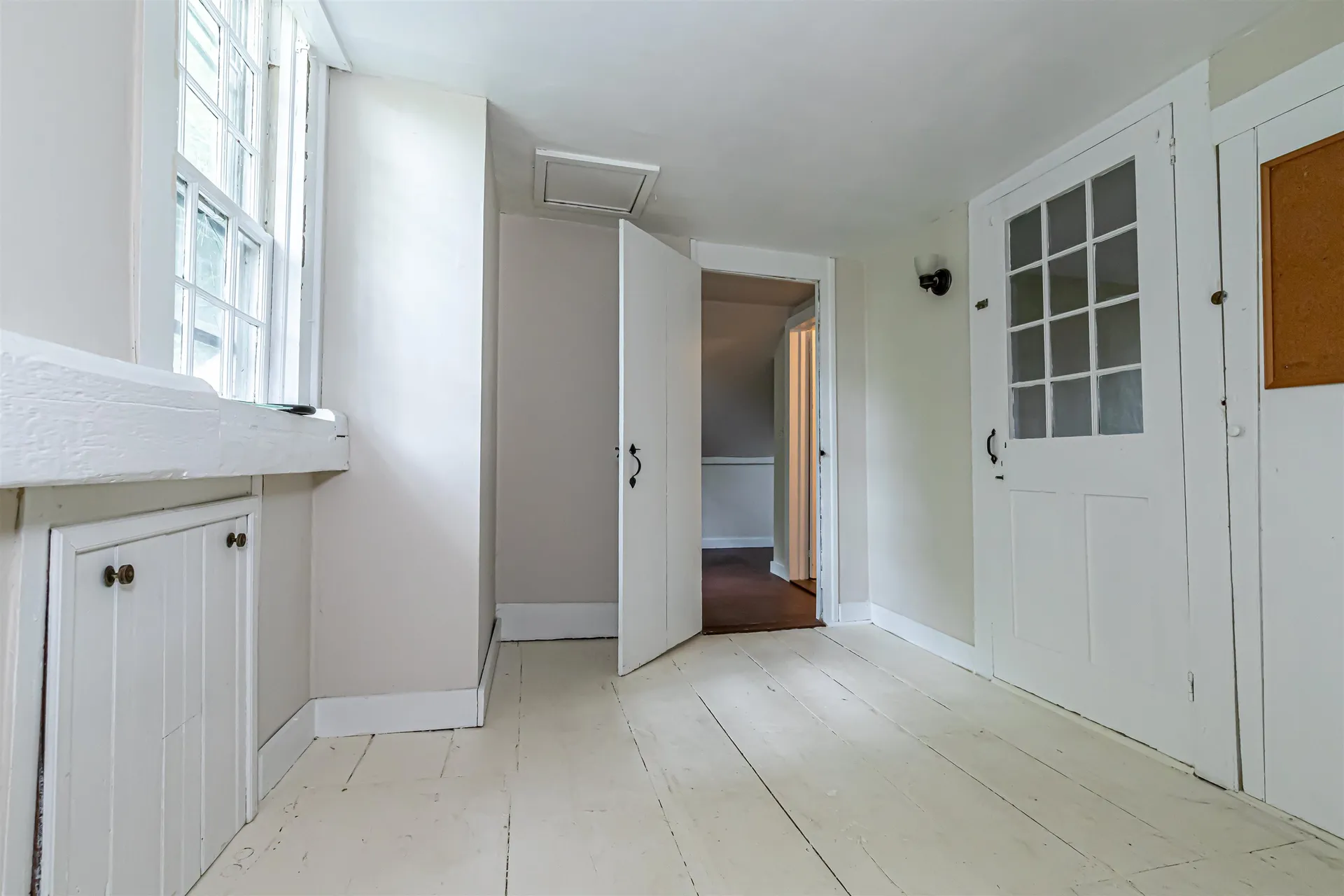 1 Old Coach Road New Boston NH 03070