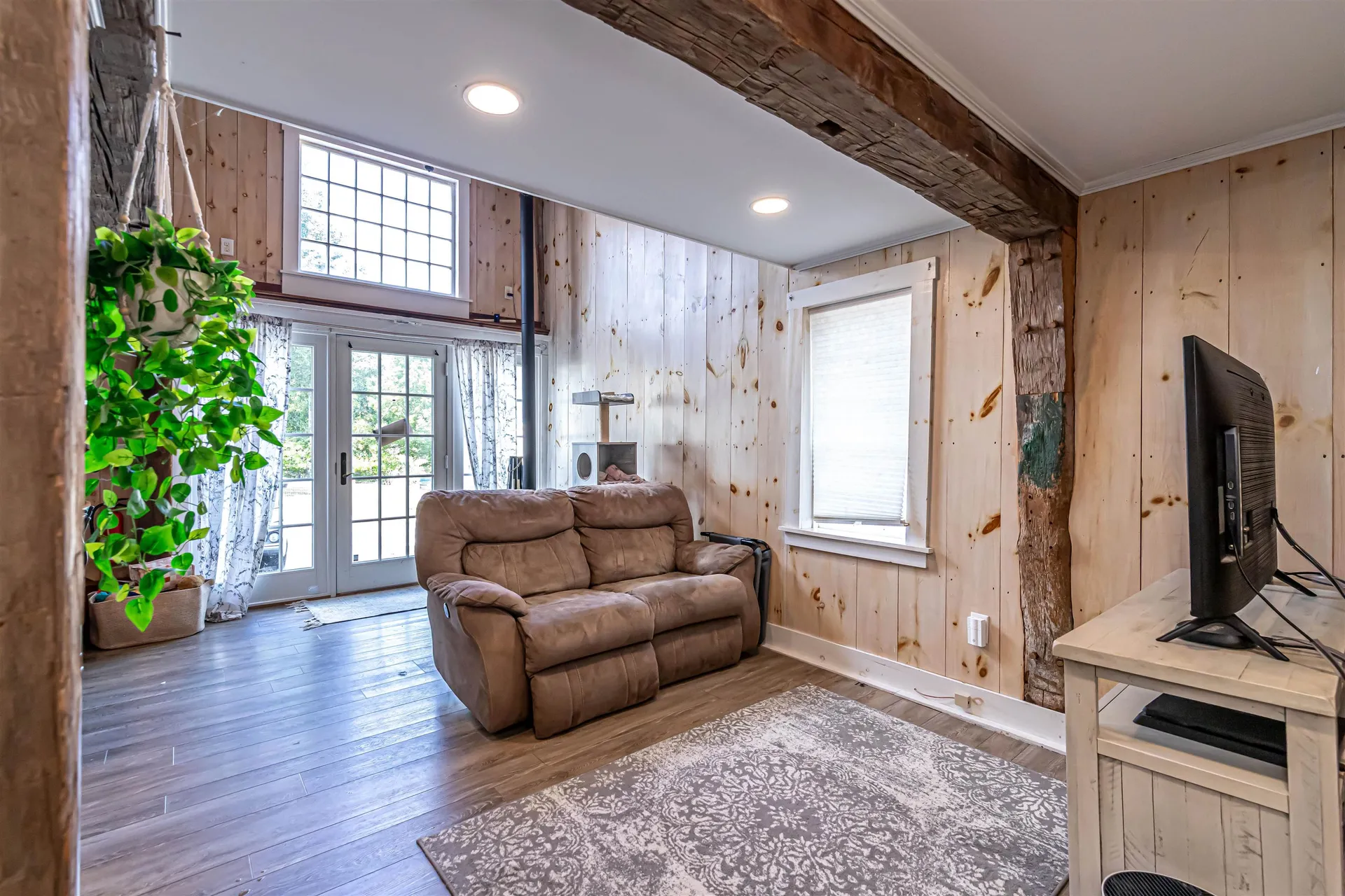 1 Old Coach Road New Boston NH 03070