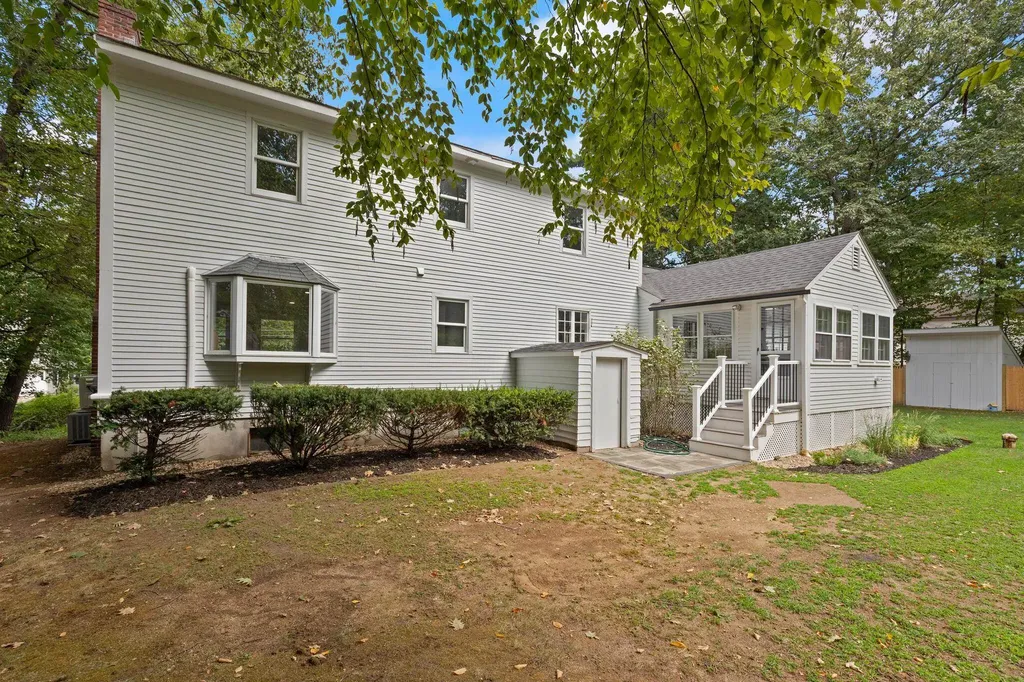 55 Woodridge Road Hampstead NH 03826