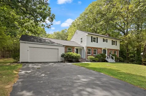 55 Woodridge Road Hampstead NH 03826