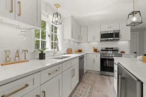 55 Woodridge Road Hampstead NH 03826