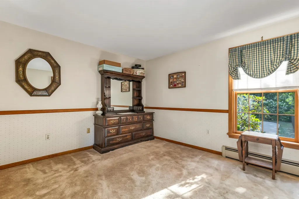 90 Towle Pasture Drive Epsom NH 03234