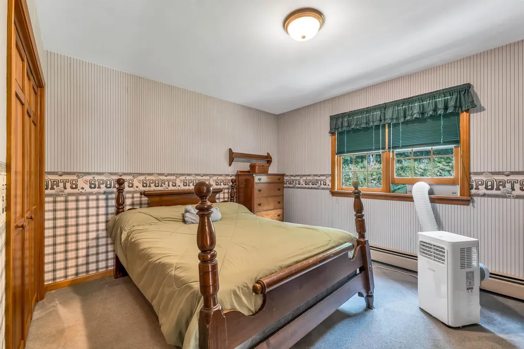 90 Towle Pasture Drive Epsom NH 03234