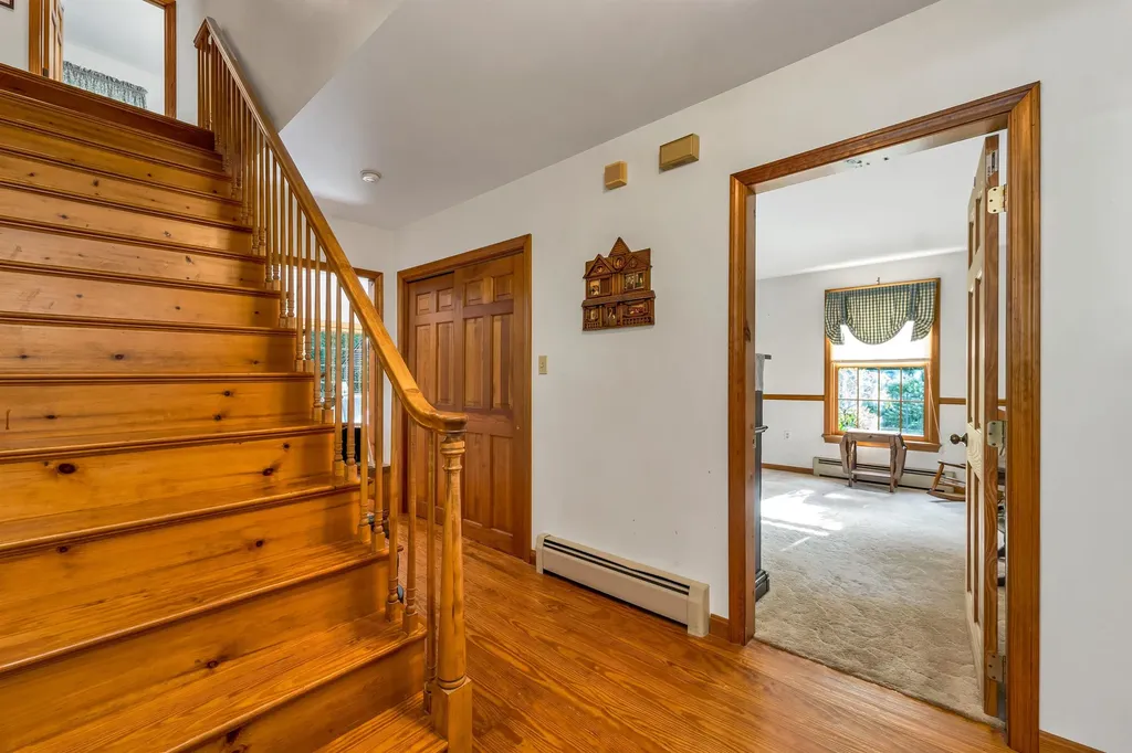 90 Towle Pasture Drive Epsom NH 03234