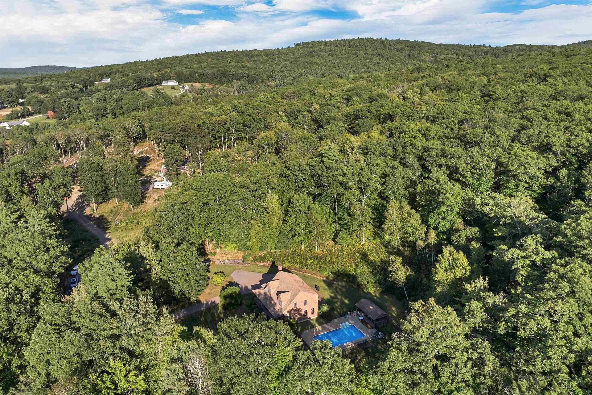 90 Towle Pasture Drive Epsom NH 03234