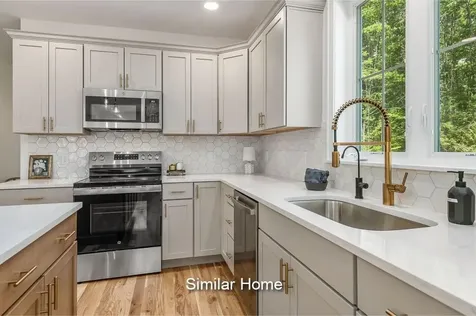 Lot 95 Megans Way Epping NH 03042