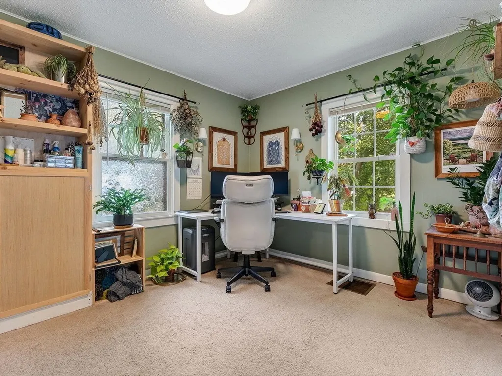 7 Mohawk Avenue Essex Junction VT 05451