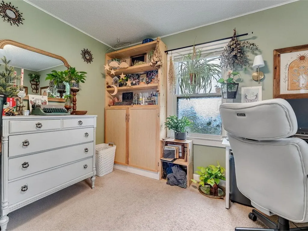 7 Mohawk Avenue Essex Junction VT 05451