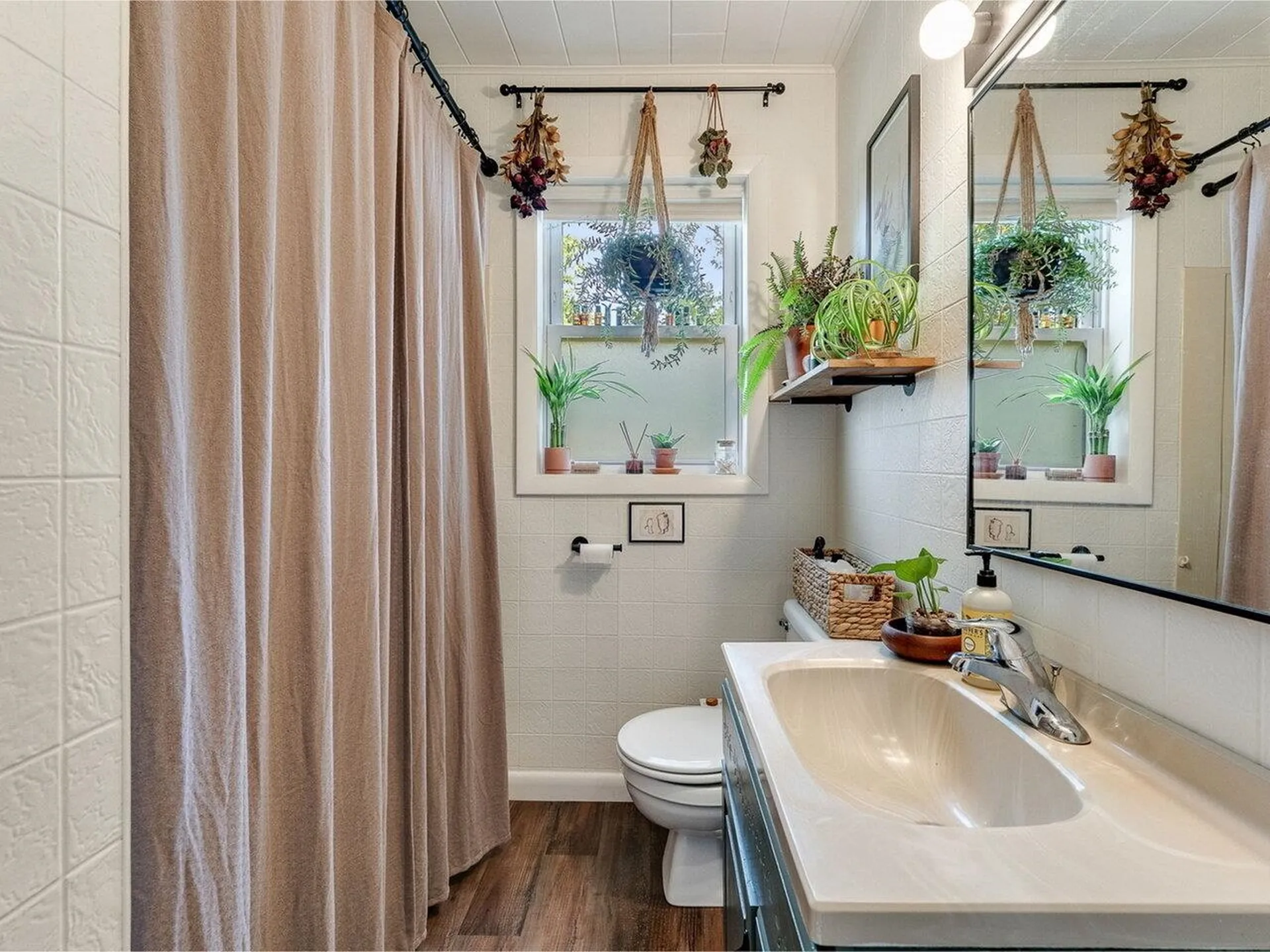 7 Mohawk Avenue Essex Junction VT 05451