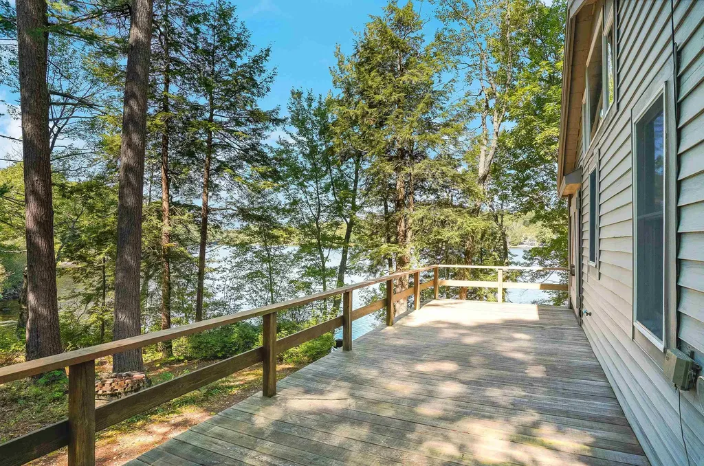 26 Weidner Drive Rindge NH 03461