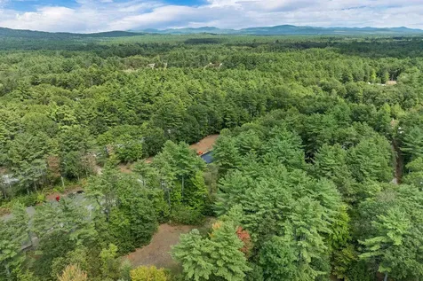 23 Summit View Drive Tamworth NH 03886