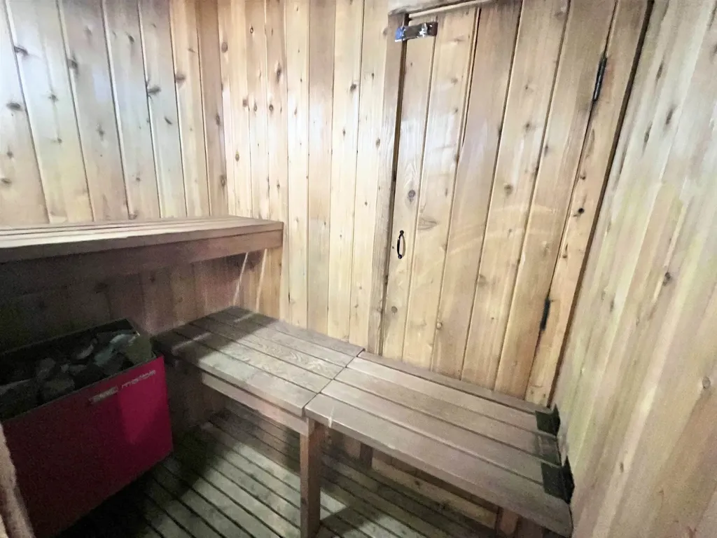 52A Suntec Loop Dover VT 05356