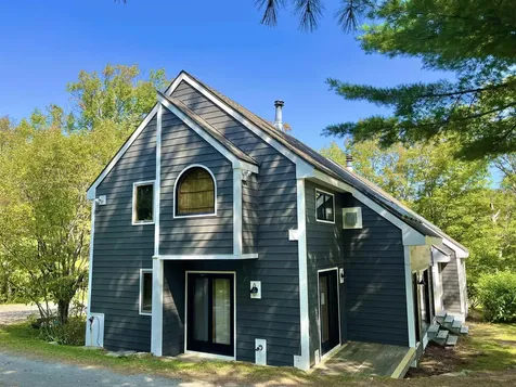 52A Suntec Loop Dover VT 05356