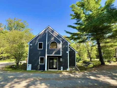 52A Suntec Loop Dover VT 05356