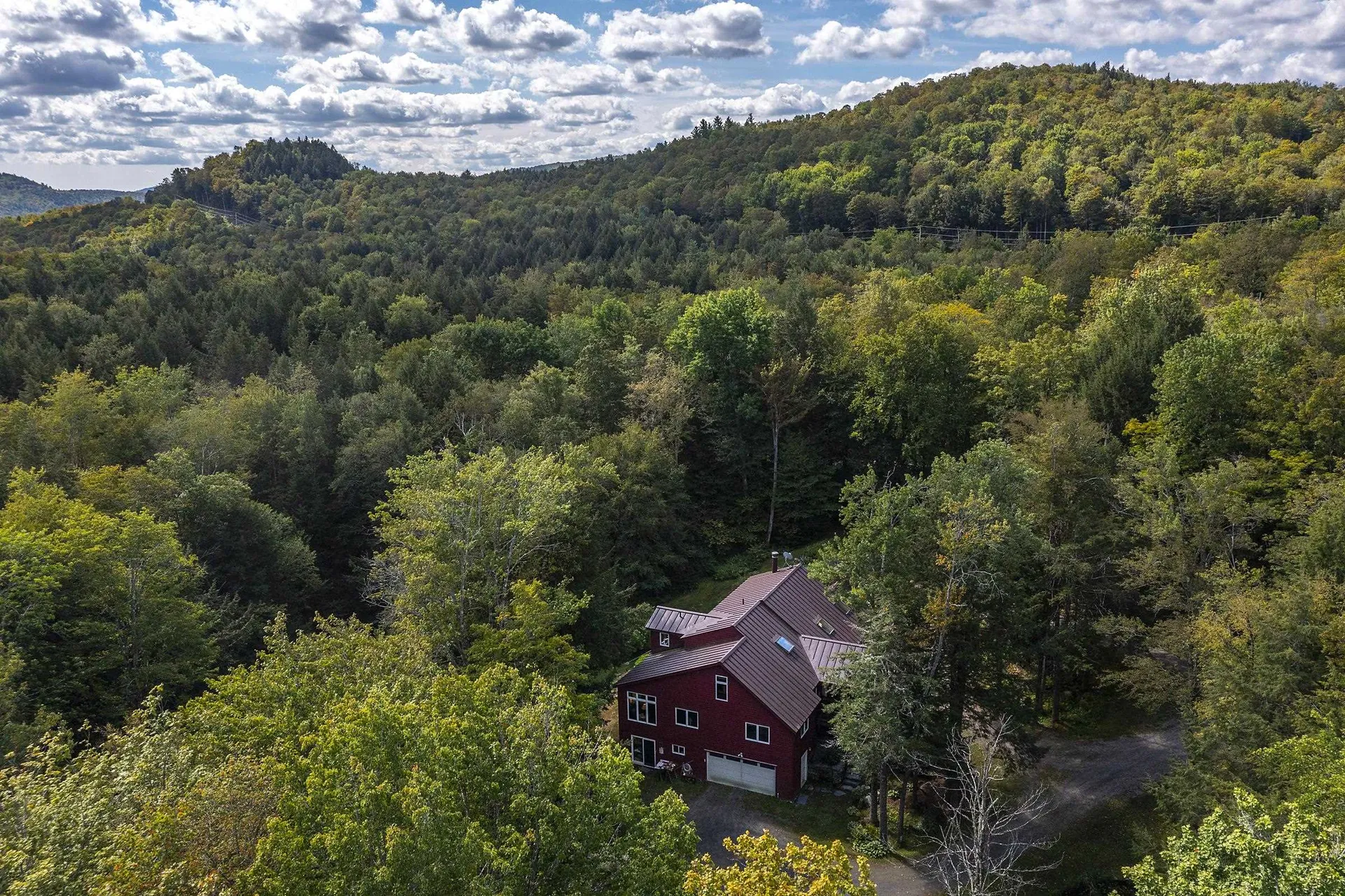 70 Hunter Lane Jamaica VT 05343