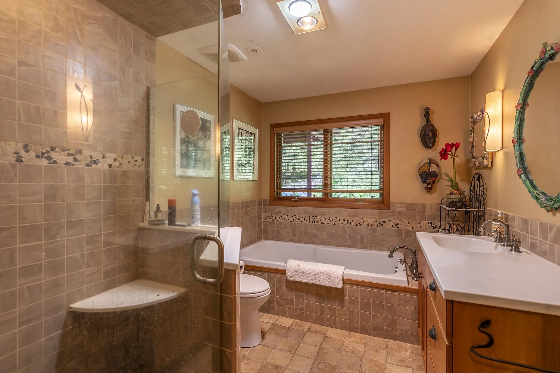 70 Hunter Lane Jamaica VT 05343