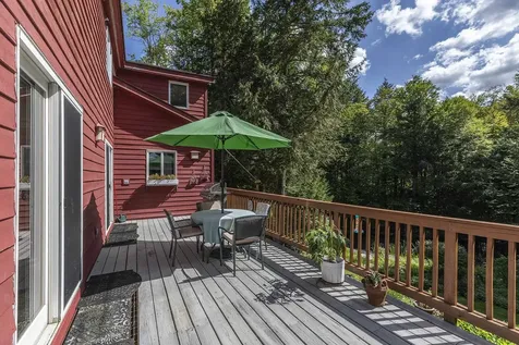 70 Hunter Lane Jamaica VT 05343