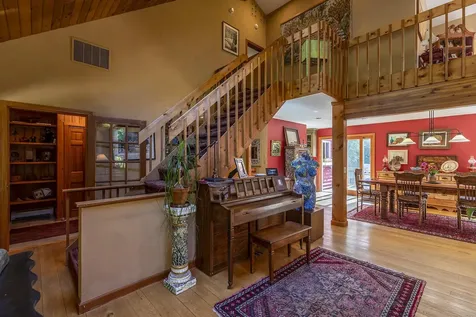 70 Hunter Lane Jamaica VT 05343