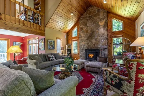 70 Hunter Lane Jamaica VT 05343