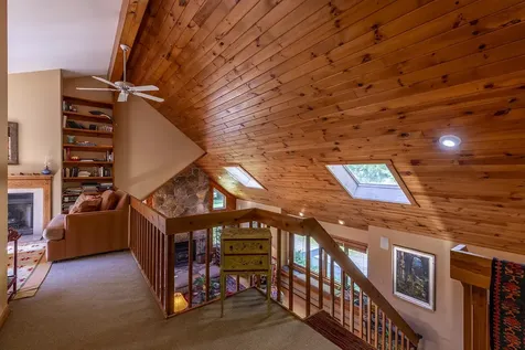 70 Hunter Lane Jamaica VT 05343