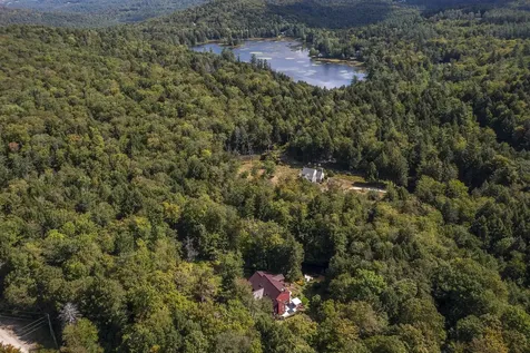 70 Hunter Lane Jamaica VT 05343