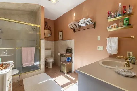 70 Hunter Lane Jamaica VT 05343