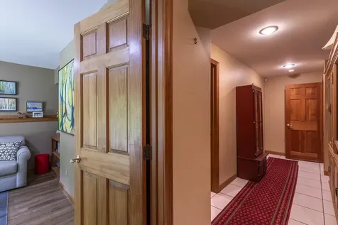 70 Hunter Lane Jamaica VT 05343