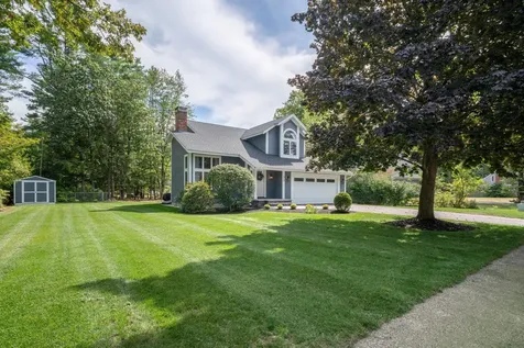 57 Peterson Circle Concord NH 03303