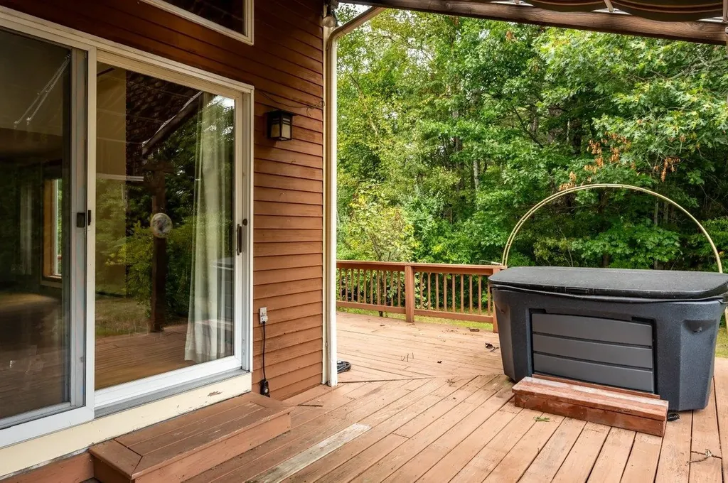 71 Main Street New Durham NH 03855