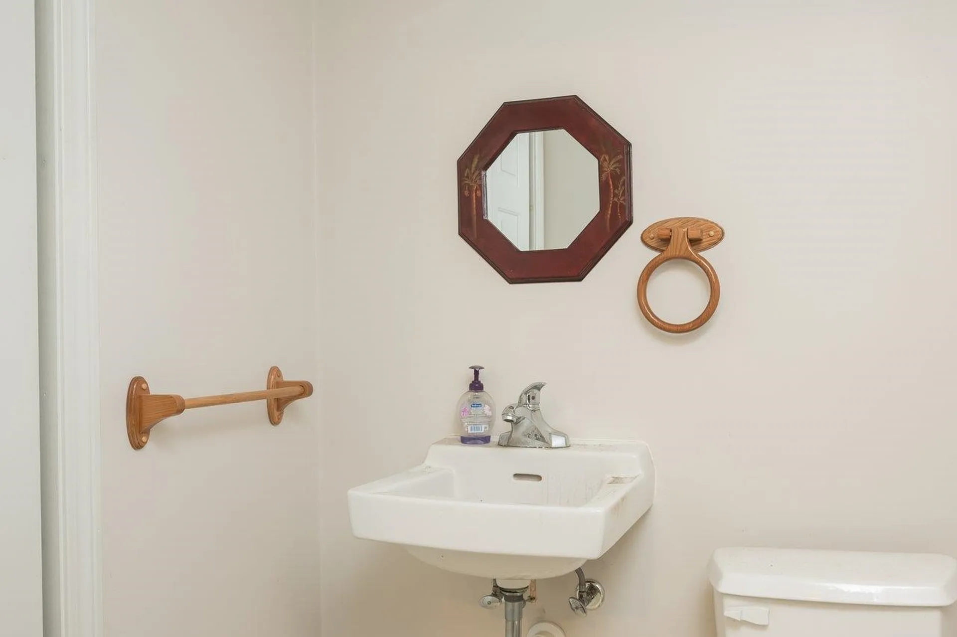 71 Main Street New Durham NH 03855