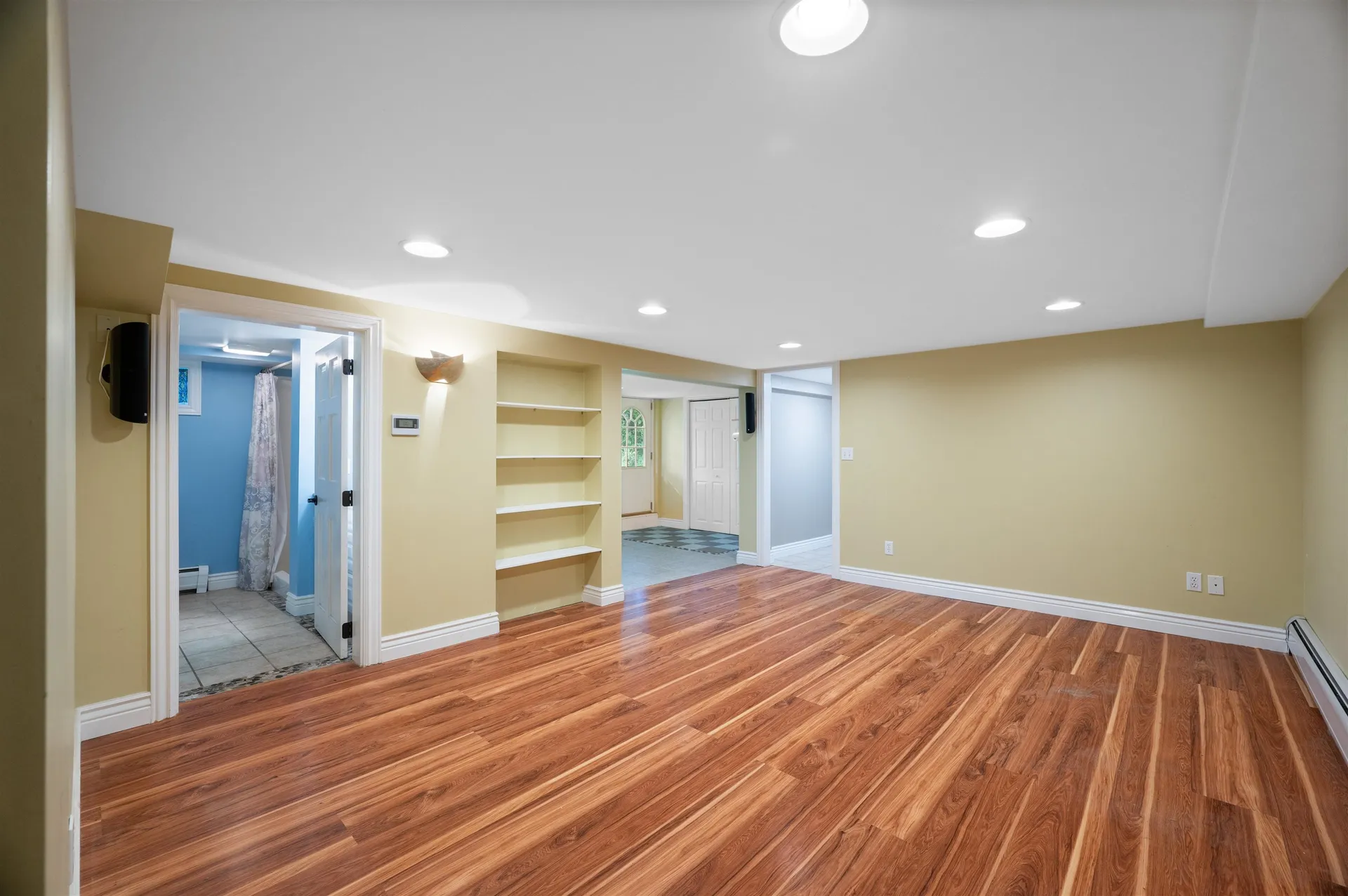 24 Milbern Avenue Hampton NH 03842