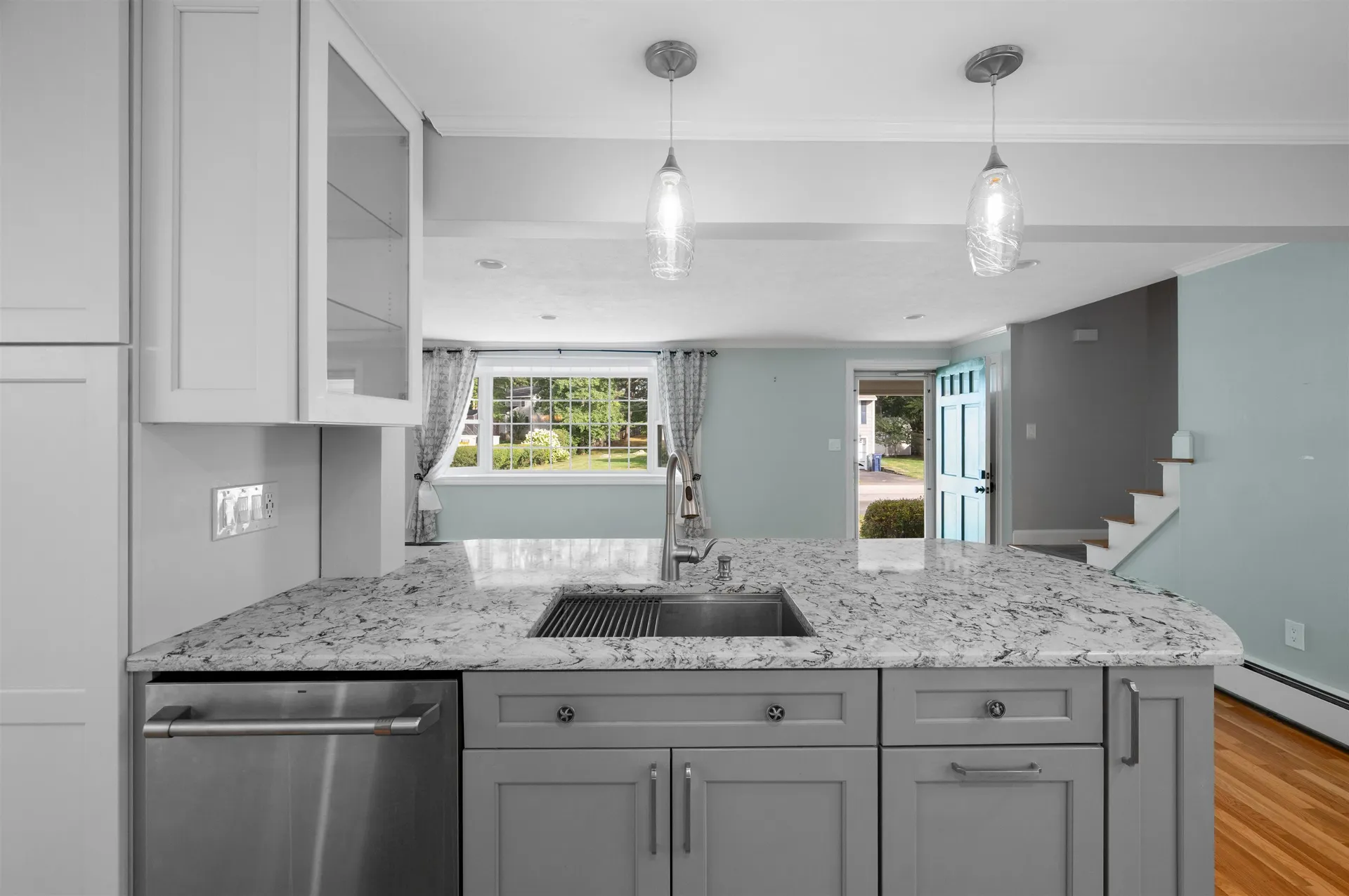 24 Milbern Avenue Hampton NH 03842