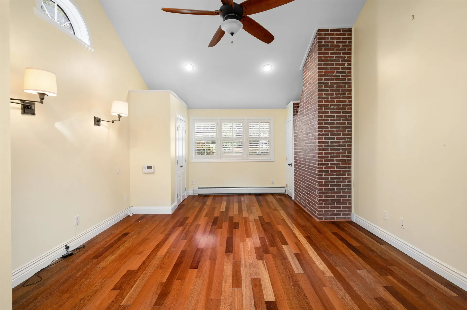 24 Milbern Avenue Hampton NH 03842